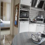 Ile De Re, La Danae, Velos, Wifi, Cuisine, Linge, Parking Gratuit Дом отдыха