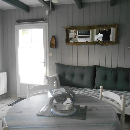 Ile De Re, Pied A Terre Avec Velos, Wifi, Cuisine, Linge, Parking Gratuit Prázdninový dům