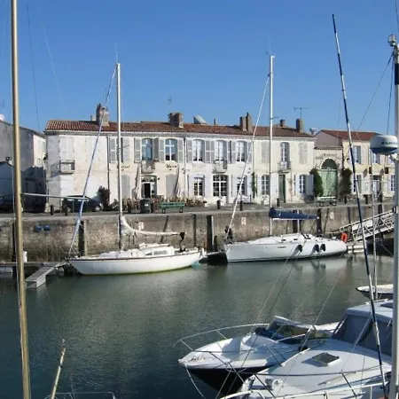 Prázdninový dům Ile De Re, Pied A Terre Avec Velos, Wifi, Cuisine, Linge, Parking Gratuit *