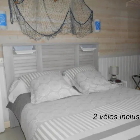 Ile De Re, Pied A Terre Avec Velos, Wifi, Cuisine, Linge, Parking Gratuit *